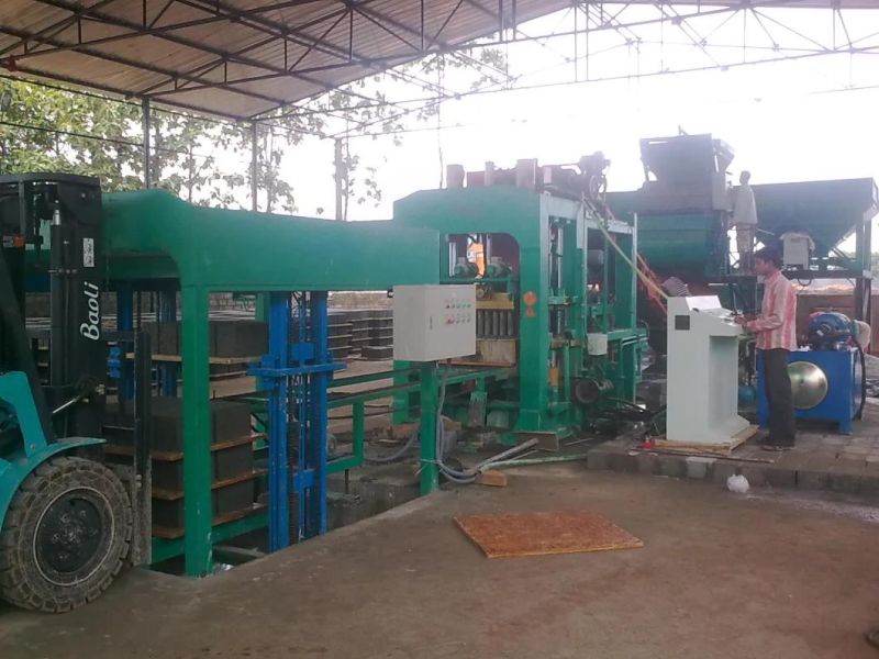 Cement Concrete Block Machine Qt10-15 Block Mold Machine