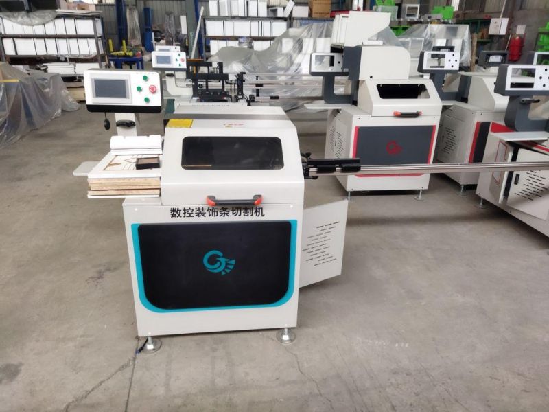 Automatic Decoration Cutting Machine