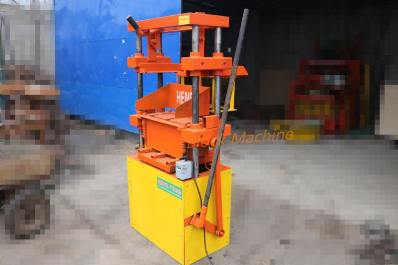 Simple Hollow Block Making Machine Concrete Brick Machine Paver Curbstone Making Machine Hr1-18