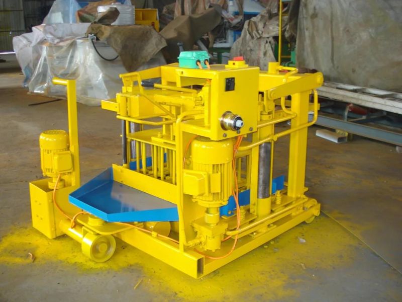 4A Mobile Construction Equipment Brick Making Machine 400*200*200/4en 3840/8h Block Making Machine