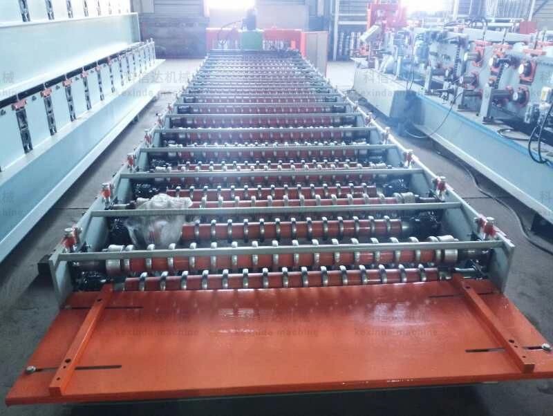 High Quality Corrugated Sheet Roof Press Making Machine Roll Forming Machinery