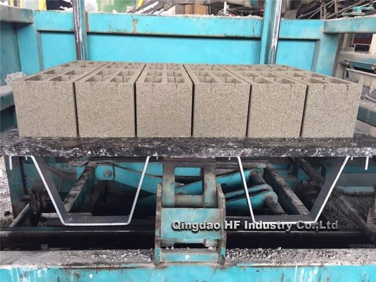 Loading Concrete Hollow Block Gmt Glass Fiber Block Pallet