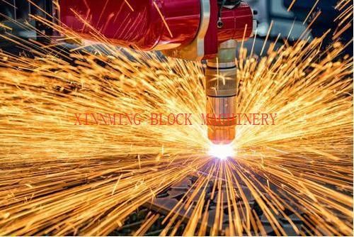 Factory Price Qt 4-40 Block Making Machine Vibration Cocrete Cement Hollow/Solid Brick, Paver Brick, Curbstone, Houdis Brick Making Machine