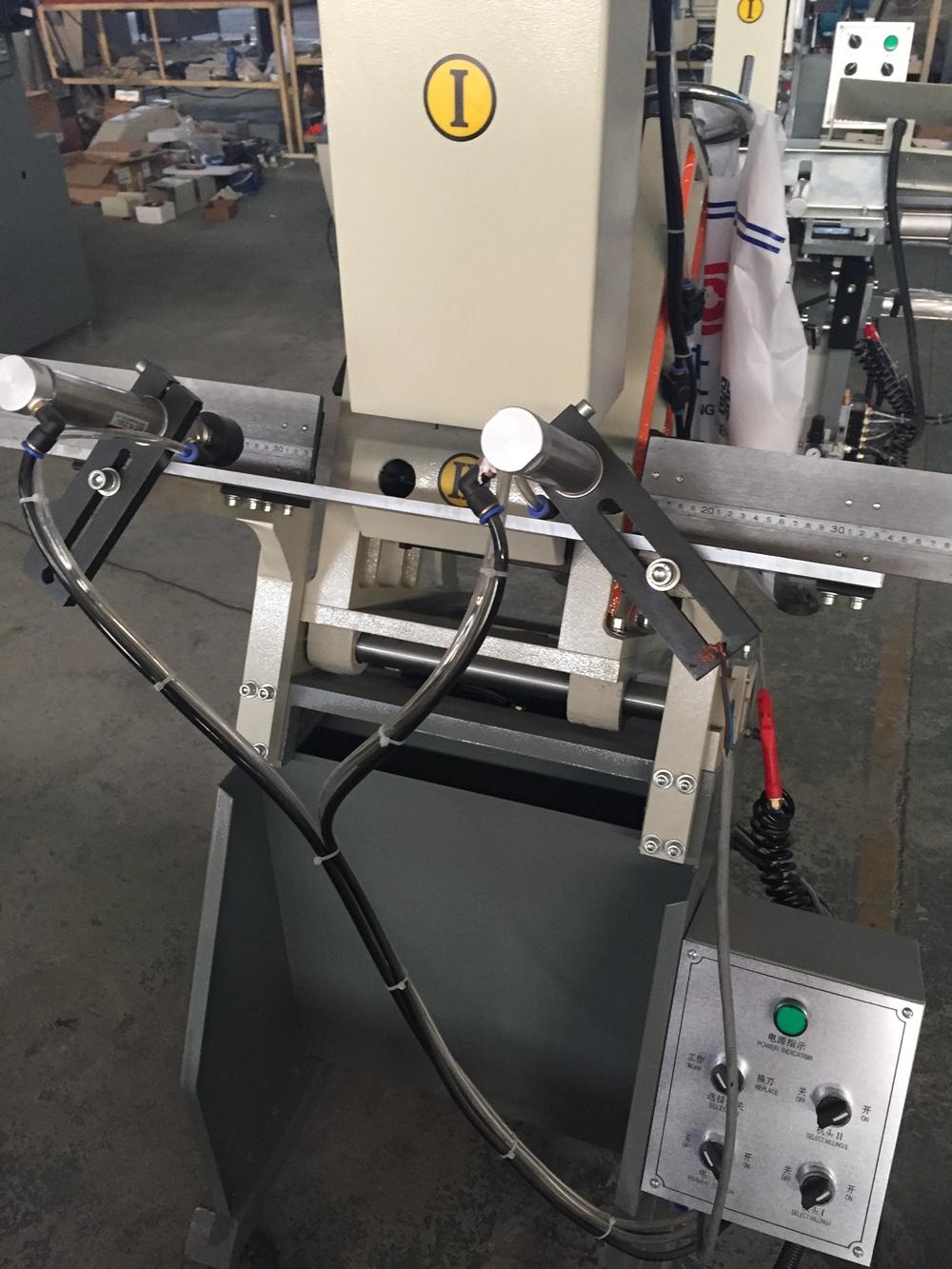 China UPVC/PVC Window Profile Automatic Water Slot Milling Machine