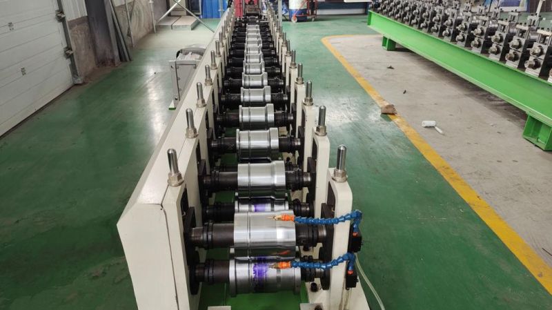 Galvanized Steel Roller Shutter Door Making Machine with Servo Cutting