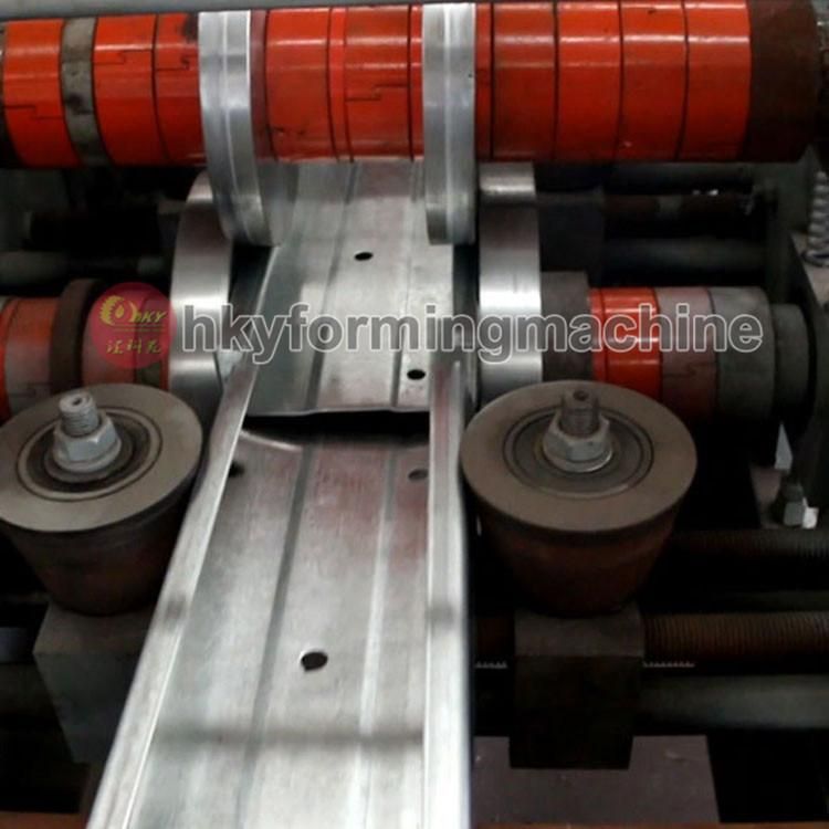 High Quality Interchangeable C Z Purlin Roll Forming Machine