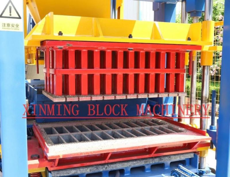 Factory Price Qt 4-15 Concrete Cement Hollow Brick/ Paver Brick/Solid Brick/Curbstone Brick Making Machine for Home Using