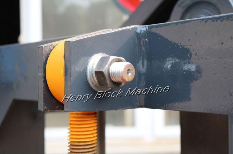 Qtj4-40 Low Cost Mobile Concrete Hollow Block Making Machine