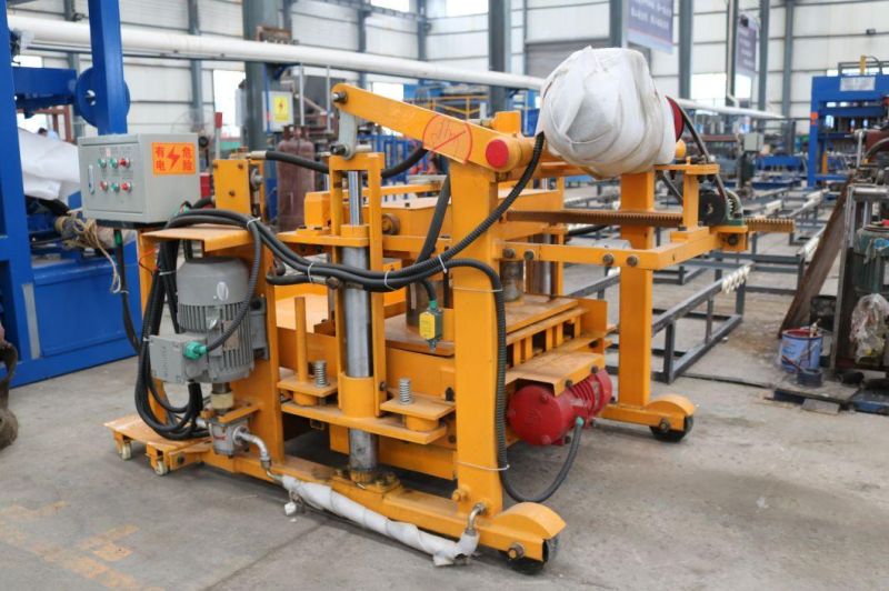 Manufacturer Supply Qt40-3A Small Egg Laying Mobile Sand Fly Ash Hollow Paving Curbstone Solid Cement Concrete Brick Making Machine with Block Mould for House