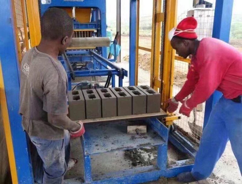 China Qt8-15 Full Automatic Hydraulic Concrete Cement Curbstone Paving Solid Interlocking Paver Hollow Brick Block Making Machine