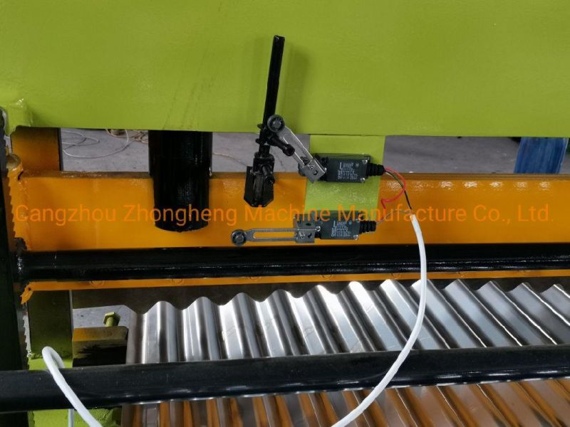 Factory Price Aluminium Corrugated Iron Roofing Sheet Making Roll Forming Machine