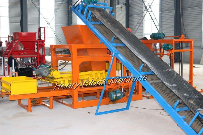 Qtj4-26c Concrete Cement Block Making Machine Paving Machinery in South Africa