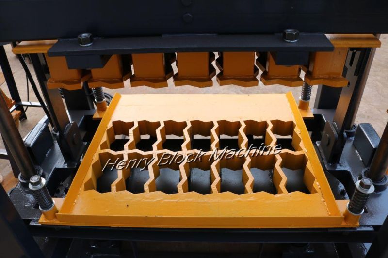 Qtj4-40 Hot Selling Lower Investment Hollow and Paver Blocks Machine