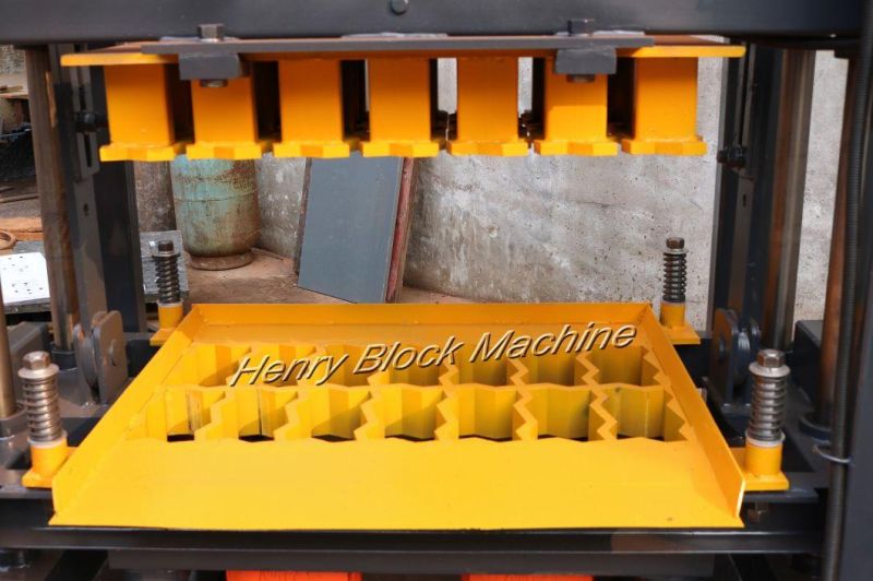 Qtj4-40 Low Cost Mobile Concrete Hollow Block Making Machine