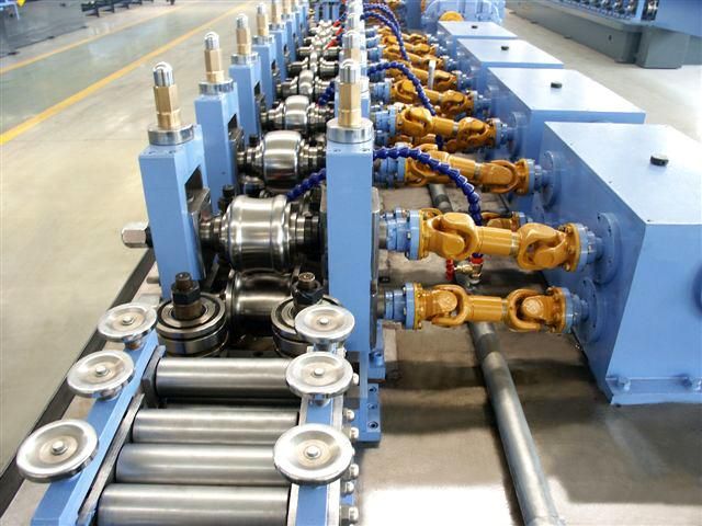 Small Diameter ERW Pipe Machines Tube Production Line