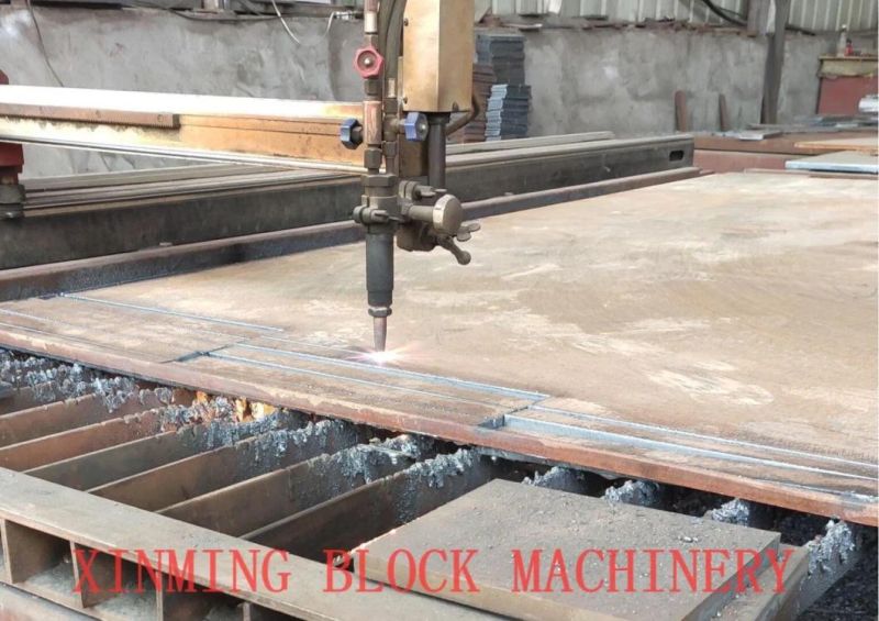 Colored Pavement Blocks Making Machine Hollow Bricks Making Machine Solid Blocks Making Machine Clay Block Making Machine Qt 4-30