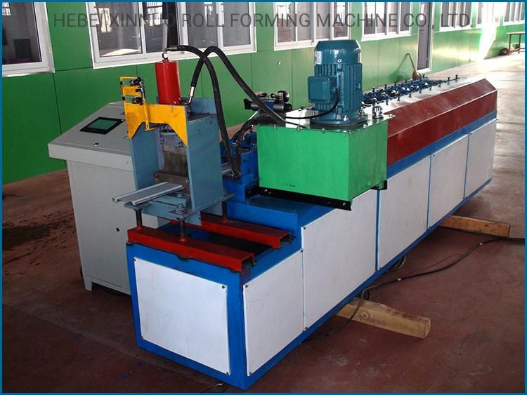 Xinnuo New Type Metal Roller Shutter Door Guide Rails Roll Forming Machine