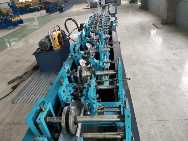 Metal Steel CZ Purlin Roll Forming Machine