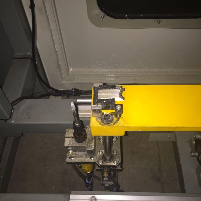 Five Axis CNC Corner Cleaning Machine for UPVC Window and Door