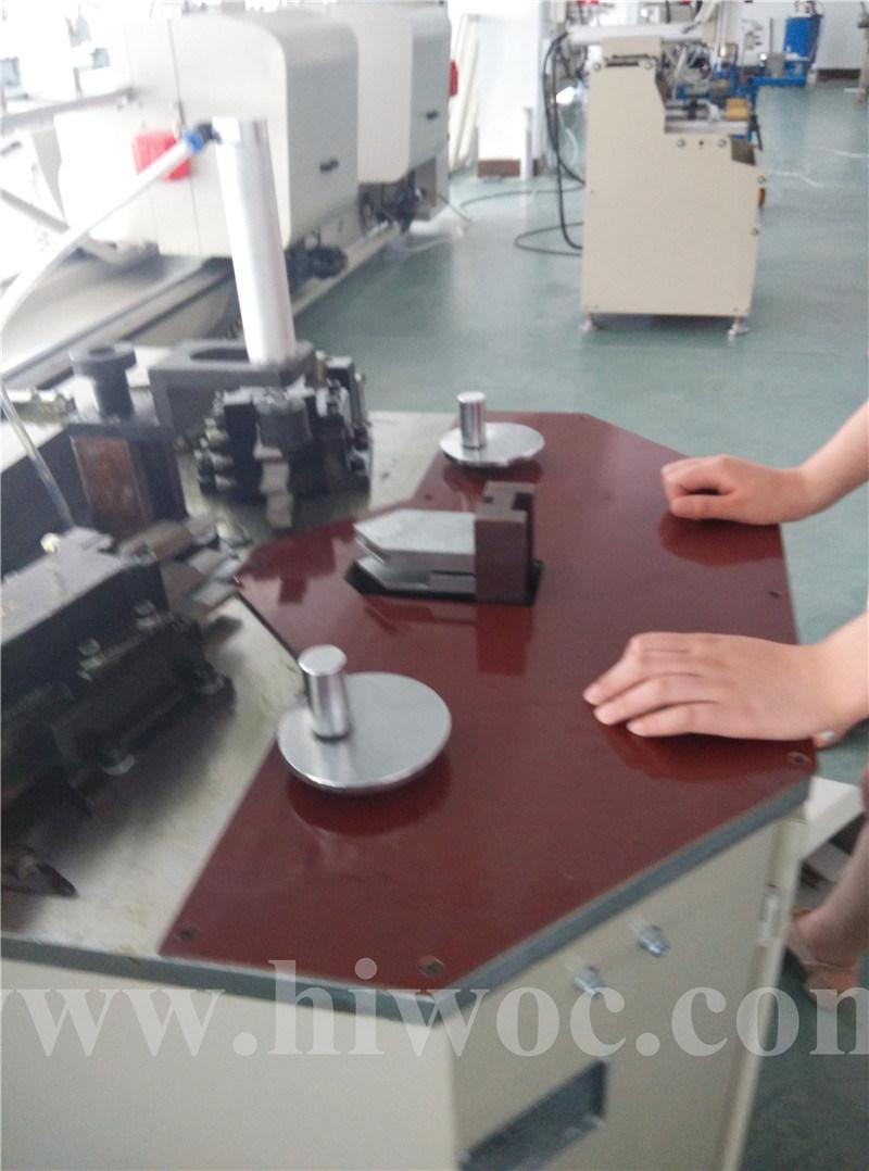 Aluminum Window Door Making Machine Aluminium Window Door Corner Combining Crimping Equipment