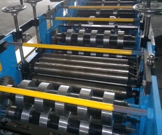Full Automatic Steel Frame C and Z Purlin Roll Forming Machine