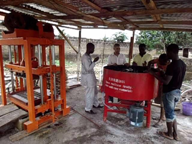 Qt40-2 Small Paver Block Machine / Houdis Brick Making Machine