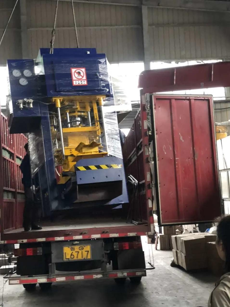 Small Cement Roof Tile Machine Roof Floor Tile Making Machine