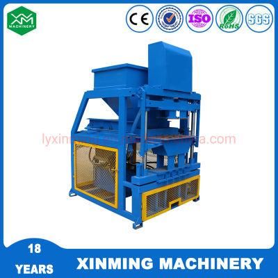 Xm4-10 Factory Price Cement Block Soil/Clay Interlock Paving Brick Machinery for House Building