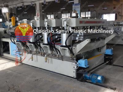 High Quality 1220*2440 Mm PVC Foam Board Making Machine in Plastic Extruder