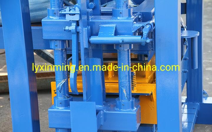 China Qt4-24 Concrete Hollow Paver Brick Making Machine Block Machine with Factory Price