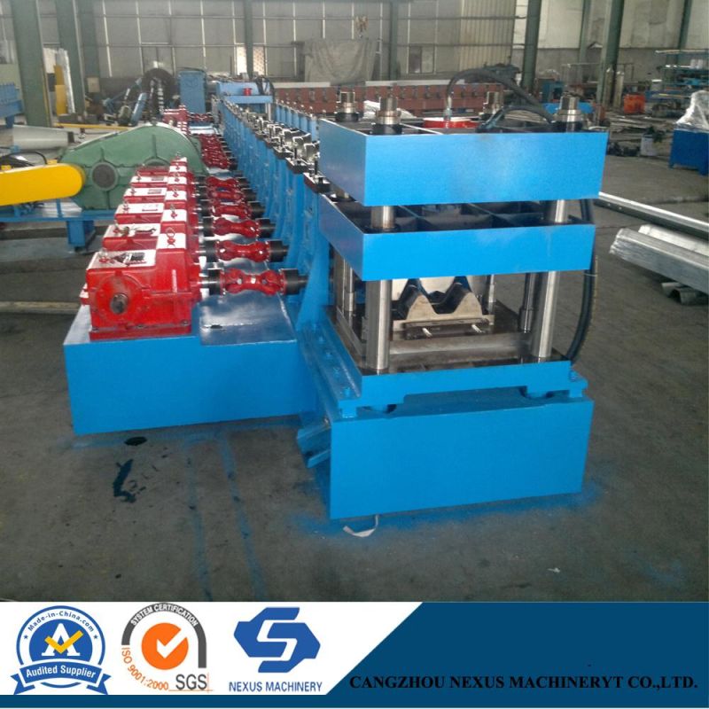 Highway Guardrail Crash Barrier Roll Forming Machine Made in China