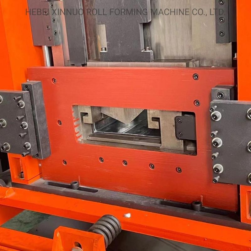 Xinnuo C Z Interchangeable Purlin Forming Machinery
