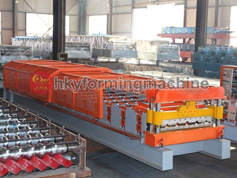 China Manufacturer Steel Roofing Sheet Roll Forming Machine