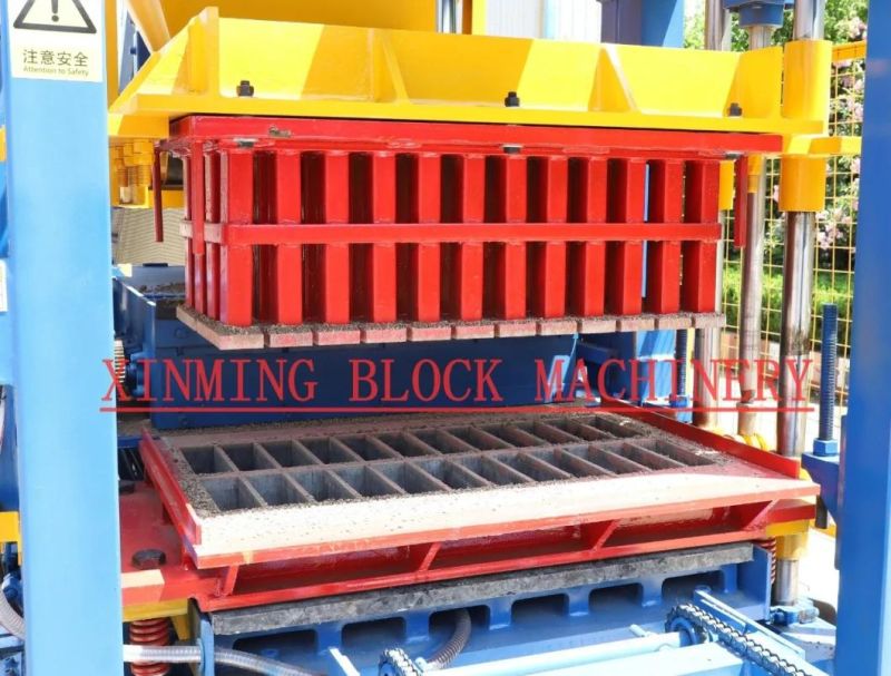 Colored Pavement Blocks Making Machine Hollow Bricks Making Machine Solid Blocks Making Machine Clay Block Making Machine Qt 4-30