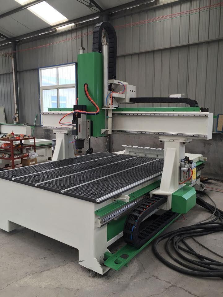 1325 Four Axis CNC Machining Woodworking Machine