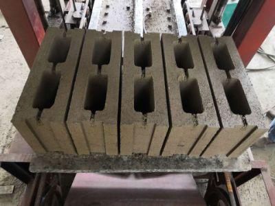 Qt4-15 Concrete Hollow Economic Brick/Block Making Machine Direct Factory