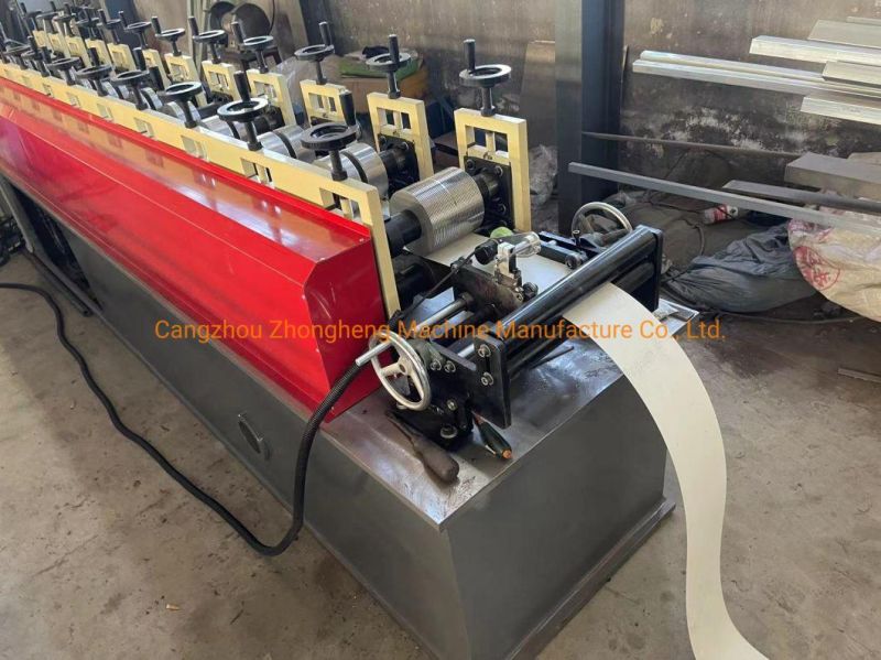 Embossing Wall Angle Profile Roll Forming Machine with None Stop Cutting