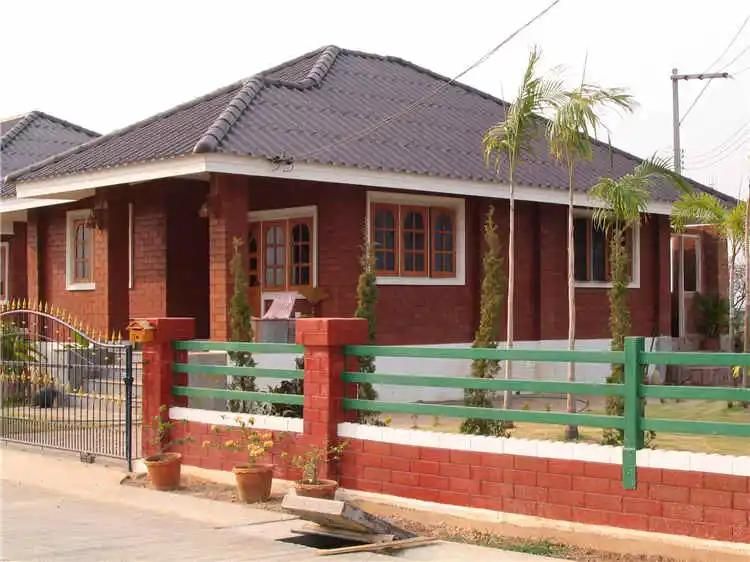 Xm4-10 Automatic Clay Soil Cement Interlocking Hydraform Brick Making Machine for House Building