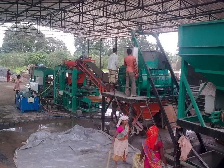 Qt4-15 Full Automatic Paver Block/Hollow Brick/Curbstone Concrete Cement Solid Block Making Machine with Competitive Price