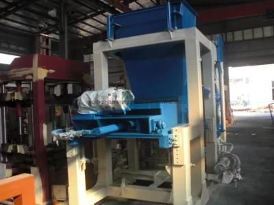 Hollow Automatic Concrete Block Making Machine in Guinea