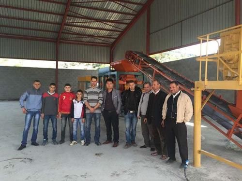 Hydraulic Automatic Concrete Cement Hollow Solid Paving Interlocking Brick Making Machine with Construction Machinery (Qt8-15)